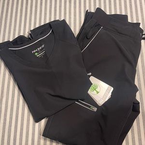 Healing Hands Scrub Set in black